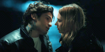 Aşk Sadece Bir An (2025) İncelemesi