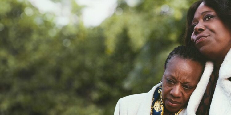 Acı Gerçekler: Hard Truths (2024) Fragmanı